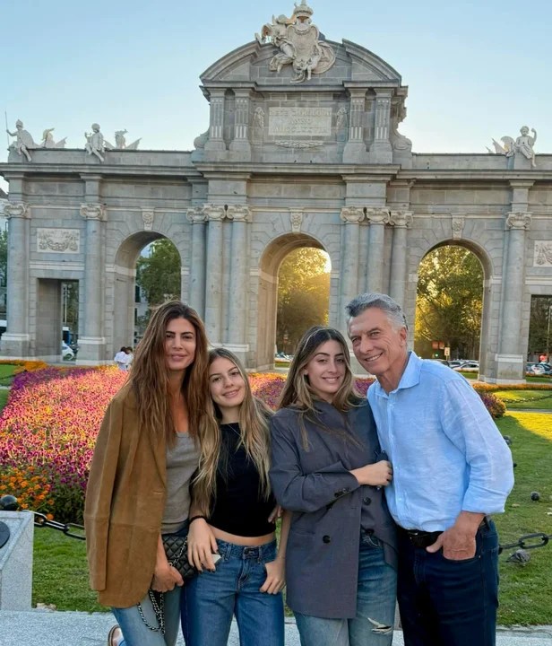 Macri viajó a España en medio del reacomodamiento político tras la renuncia de&nbsp;Espert