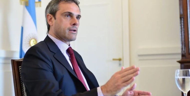 Iniciativa de Michel y Olmos busca frenar el comercio electrónico&nbsp;irregular