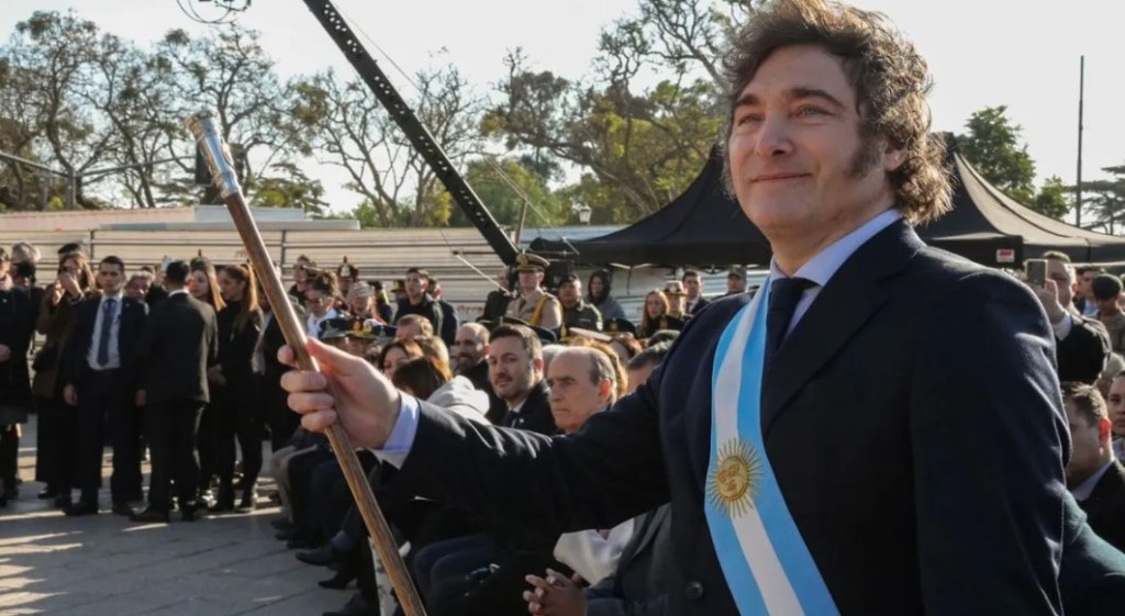 Milei encabezó un homenaje a San Martín en Plaza San&nbsp;Martín