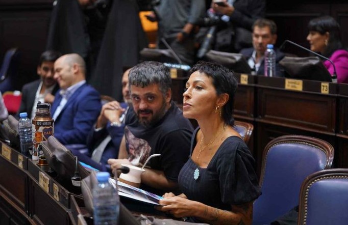 Mendoza cuestionó a Kicillof por no hablar de&nbsp;proscripción