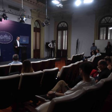 Periodistas vinculados a campaña rusa, fuera de Casa&nbsp;Rosada