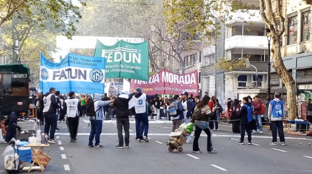 El Gobierno cuestionó la Marcha Universitaria y negó demoras en&nbsp;pagos