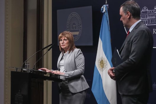 Bullrich se adelantó en medio de la causa por&nbsp;Adorni