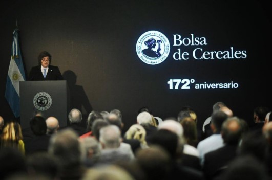 El Gobierno confirmó la baja de retenciones al trigo, cebada y&nbsp;soja