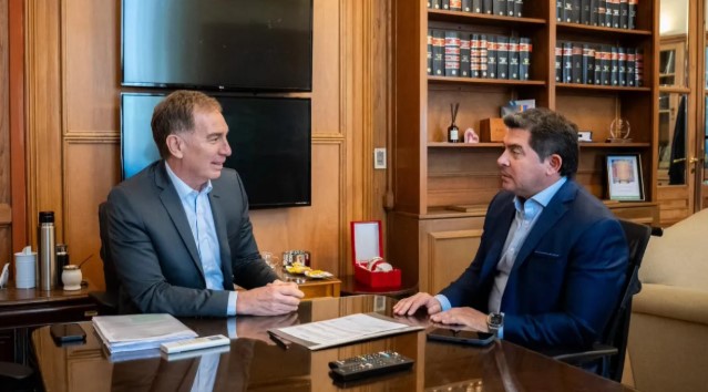 Santilli se reunió con Orrego y Melella para abordar la reforma&nbsp;electoral