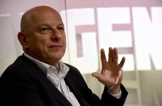 Berensztein relacionó la llegada de Ravier con el plan económico de&nbsp;Milei.