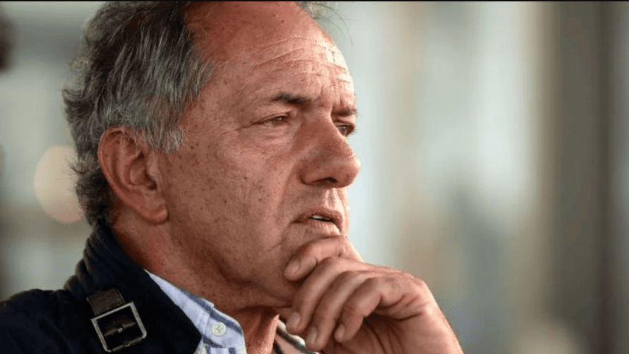 De Urquiza podría renunciar a Deportes tras desacuerdos con&nbsp;Scioli